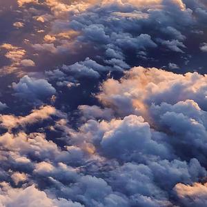 妈妈让我cao她上瘾
